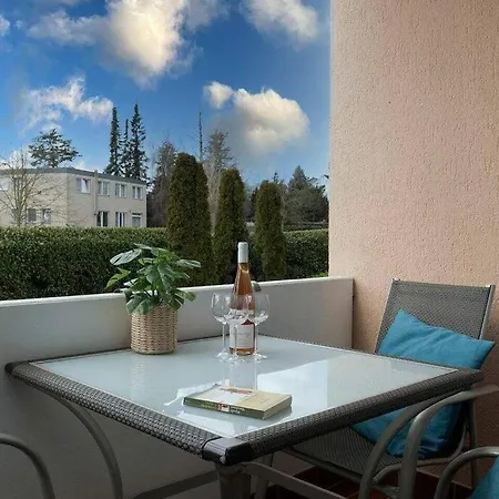 Moderne Mit Garten/terrasse * Grömitz