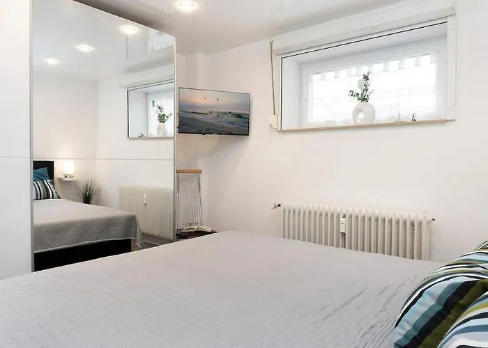 Moderne Mit Garten/terrasse Appartement Grömitz